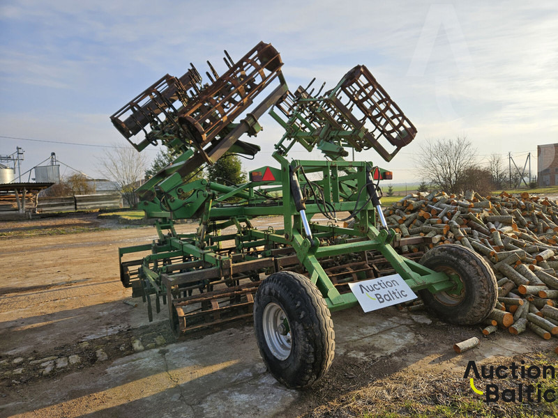 Laumetris Laumetris - Kultivátor: 3 kép. Laumetris Laumetris - Kultivátor: 3 kép.