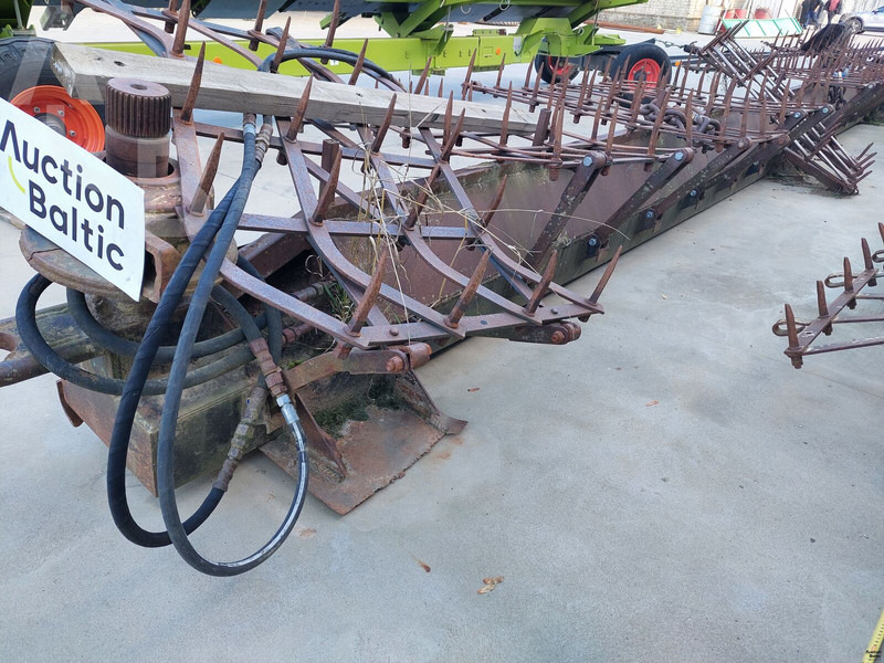 Laumetris soil leveler - Talajművelő gep: 5 kép. Laumetris soil leveler - Talajművelő gep: 5 kép.