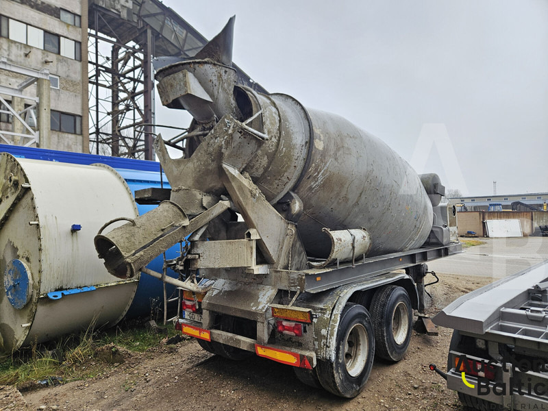 Lecinena Lecinena SRP-2E - Betonkeverő félpótkocsi: 1 kép. Lecinena Lecinena SRP-2E - Betonkeverő félpótkocsi: 1 kép.