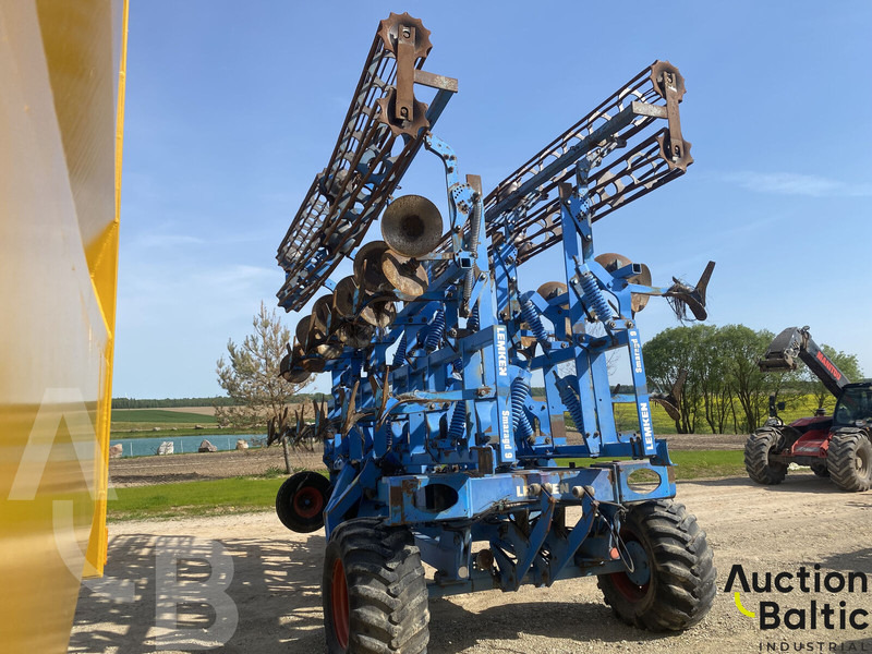Lemken Gigant G1000 - Kultivátor: 4 kép. Lemken Gigant G1000 - Kultivátor: 4 kép.