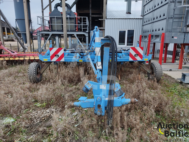 Lemken Thorit - Kultivátor: 5 kép. Lemken Thorit - Kultivátor: 5 kép.