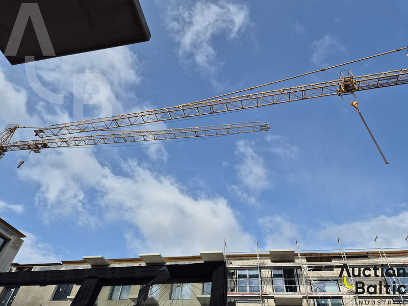 Liebherr 112 ECH - Toronydaru: 3 kép. Liebherr 112 ECH - Toronydaru: 3 kép.