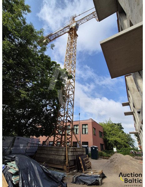 Liebherr 112 ECH - Toronydaru: 4 kép. Liebherr 112 ECH - Toronydaru: 4 kép.