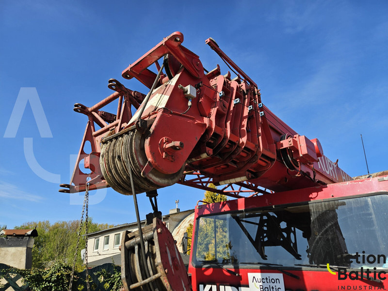 Liebherr LTM 1045 - Terepjáró autódaru: 2 kép. Liebherr LTM 1045 - Terepjáró autódaru: 2 kép.