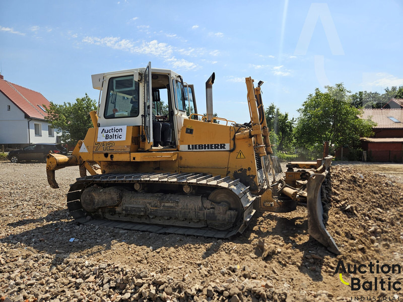 Liebherr PR 712 BM - Buldózer: 2 kép. Liebherr PR 712 BM - Buldózer: 2 kép.