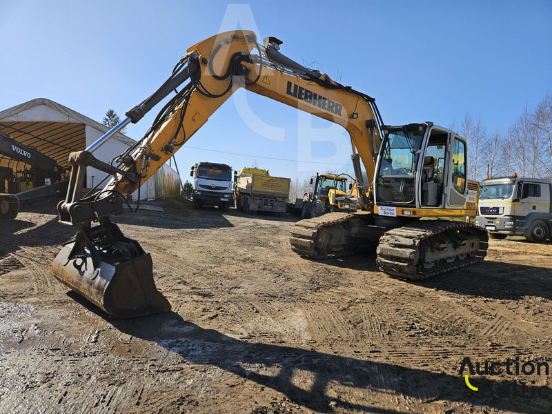 Liebherr R 900 C Litronic - Lánctalpas kotró: 1 kép. Liebherr R 900 C Litronic - Lánctalpas kotró: 1 kép.