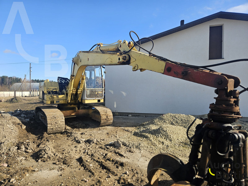 Liebherr R 902 - Lánctalpas kotró: 3 kép. Liebherr R 902 - Lánctalpas kotró: 3 kép.