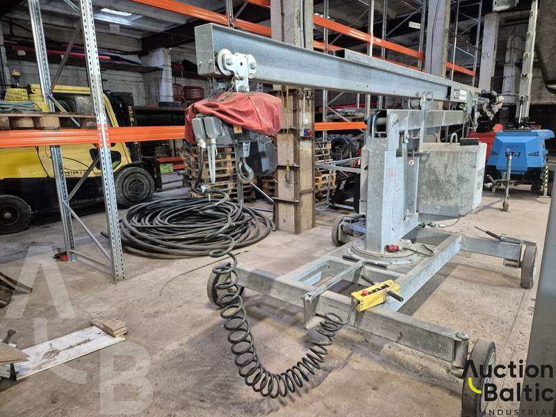 Lissmac LMK 400 TFE - Mini daru: 4 kép. Lissmac LMK 400 TFE - Mini daru: 4 kép.