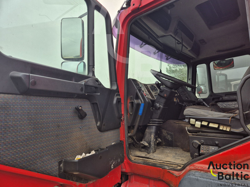 MAN 26.463 - Billenőplatós teherautó: 4 kép. MAN 26.463 - Billenőplatós teherautó: 4 kép.