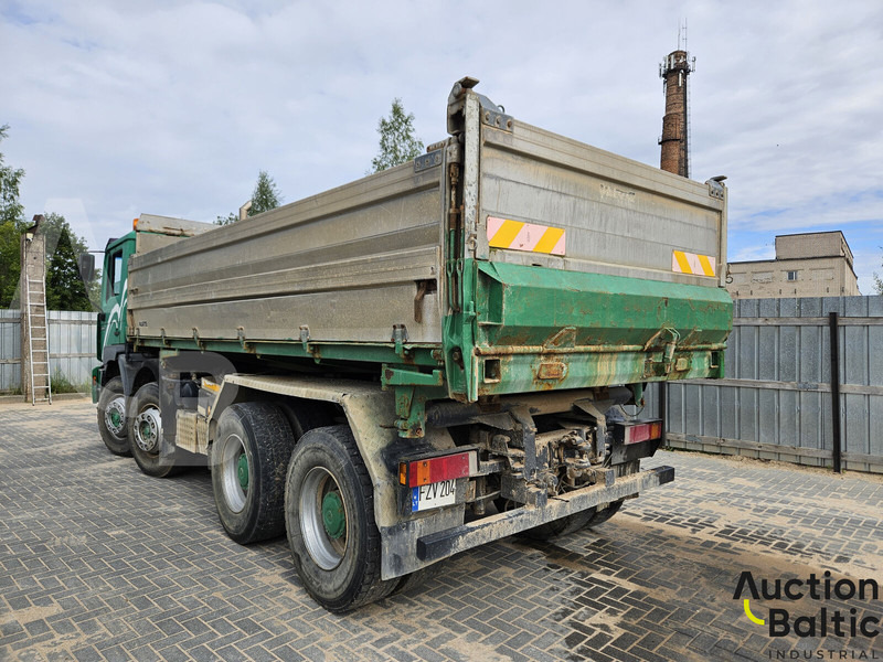 MAN 32.464 - Billenőplatós teherautó: 4 kép. MAN 32.464 - Billenőplatós teherautó: 4 kép.