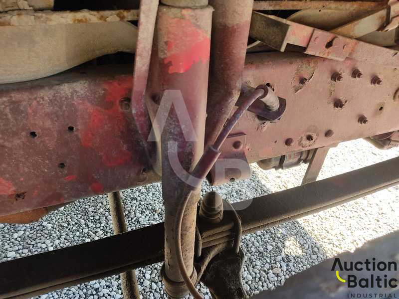 Tartályos teherautó a következők szállításához üzemanyag MAN 8.136: 17 kép. Tartályos teherautó a következők szállításához üzemanyag MAN 8.136: 17 kép.