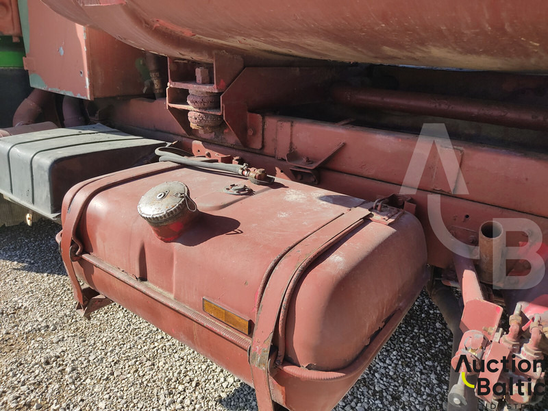 Tartályos teherautó a következők szállításához üzemanyag MAN 8.136: 12 kép. Tartályos teherautó a következők szállításához üzemanyag MAN 8.136: 12 kép.