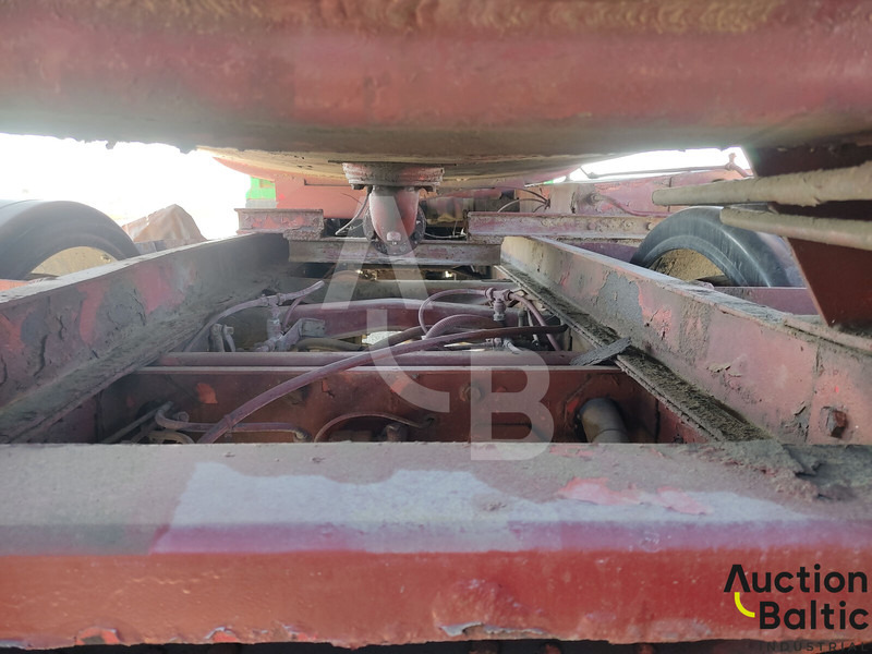 Tartályos teherautó a következők szállításához üzemanyag MAN 8.136: 13 kép. Tartályos teherautó a következők szállításához üzemanyag MAN 8.136: 13 kép.