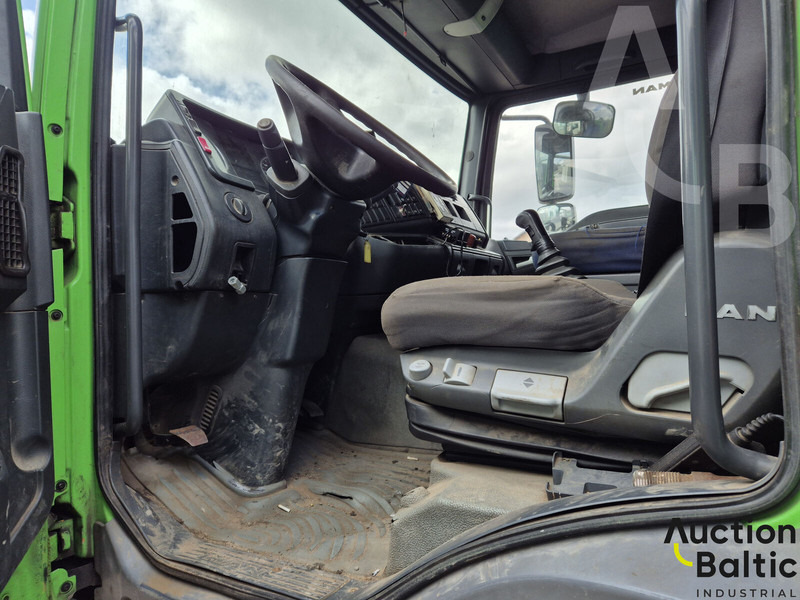 MAN TGA26.310 - Szemetesautó: 5 kép. MAN TGA26.310 - Szemetesautó: 5 kép.