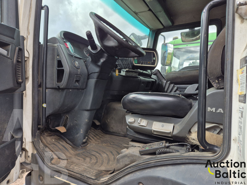 MAN TGM26.290 - Szemetesautó: 5 kép. MAN TGM26.290 - Szemetesautó: 5 kép.