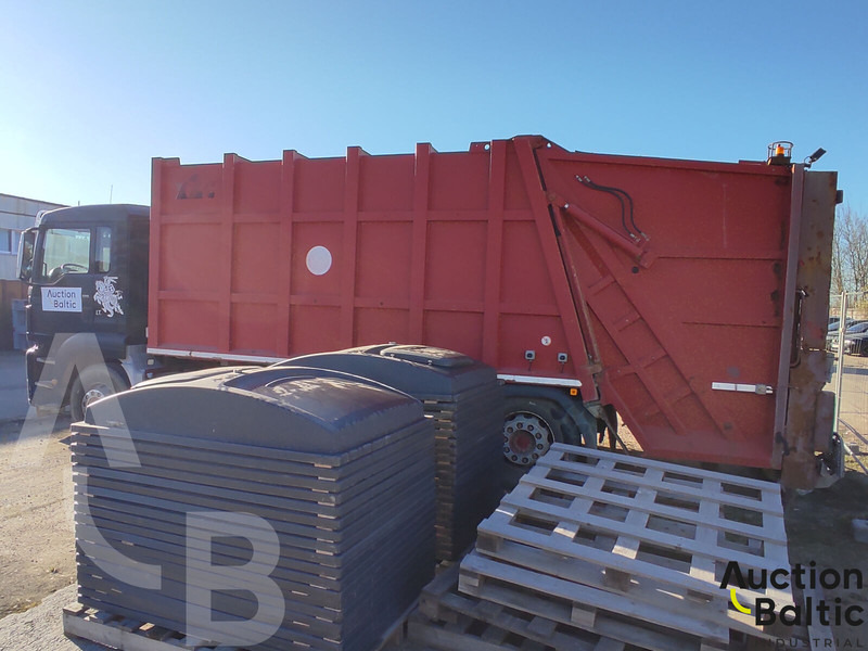 MAN TGS26.320 - Szemetesautó: 5 kép. MAN TGS26.320 - Szemetesautó: 5 kép.