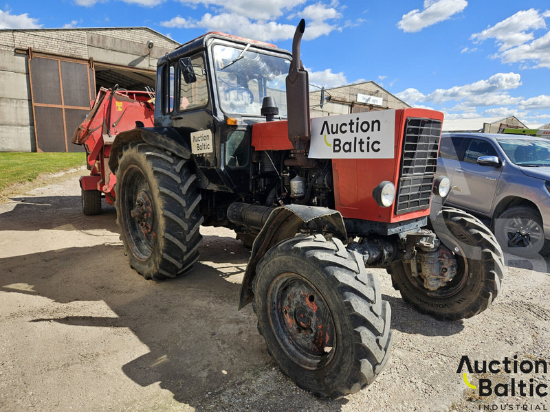 MTZ 82 - Traktor: 2 kép. MTZ 82 - Traktor: 2 kép.