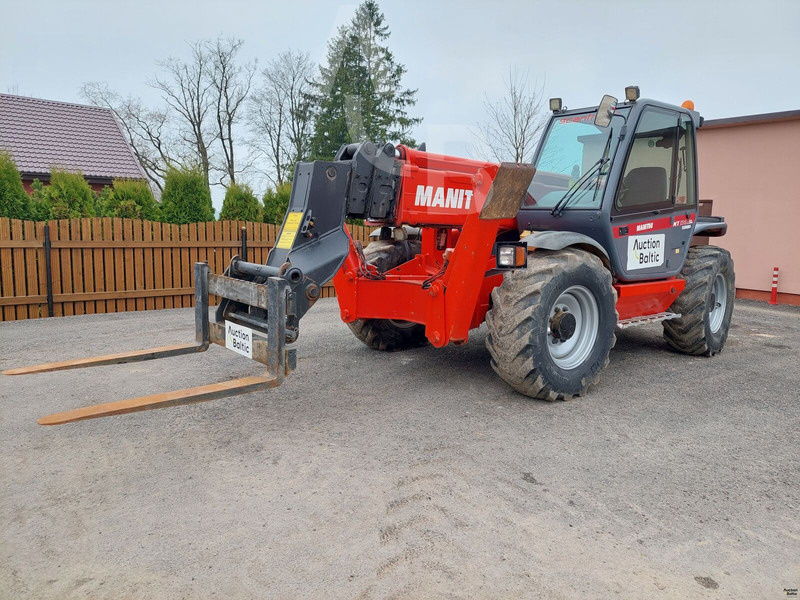 Manitou MT 1740 SLT Ultra - Teleszkópos rakodó: 1 kép. Manitou MT 1740 SLT Ultra - Teleszkópos rakodó: 1 kép.