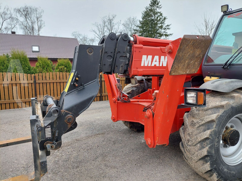 Manitou MT 1740 SLT Ultra - Teleszkópos rakodó: 5 kép. Manitou MT 1740 SLT Ultra - Teleszkópos rakodó: 5 kép.