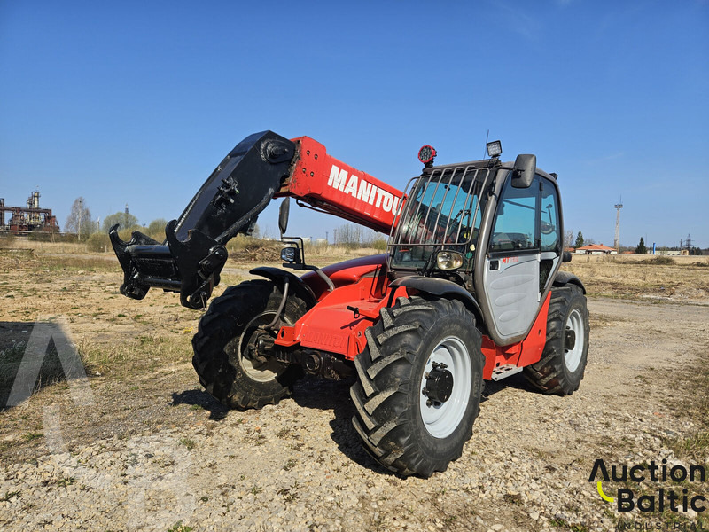 Manitou MT 732 - Teleszkópos rakodó: 1 kép. Manitou MT 732 - Teleszkópos rakodó: 1 kép.