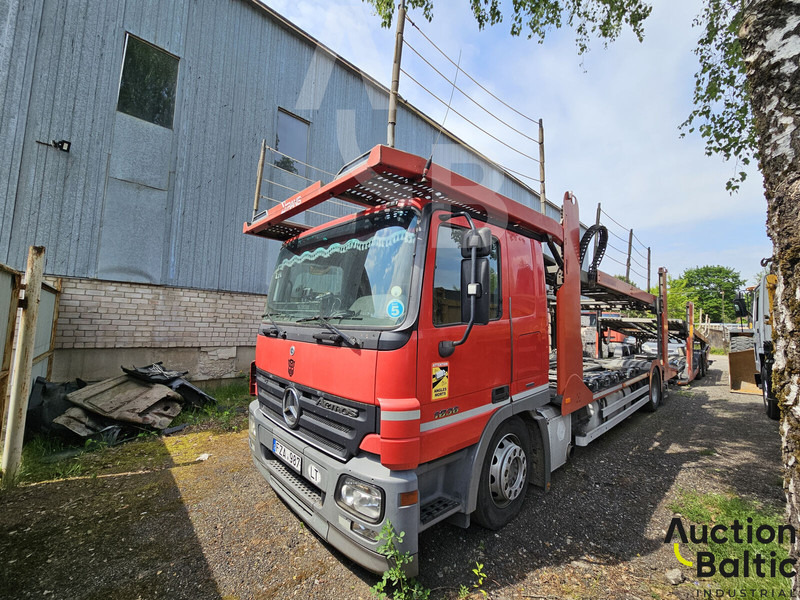 Mercedes-Benz 1836 - Autószállító teherautó: 2 kép. Mercedes-Benz 1836 - Autószállító teherautó: 2 kép.