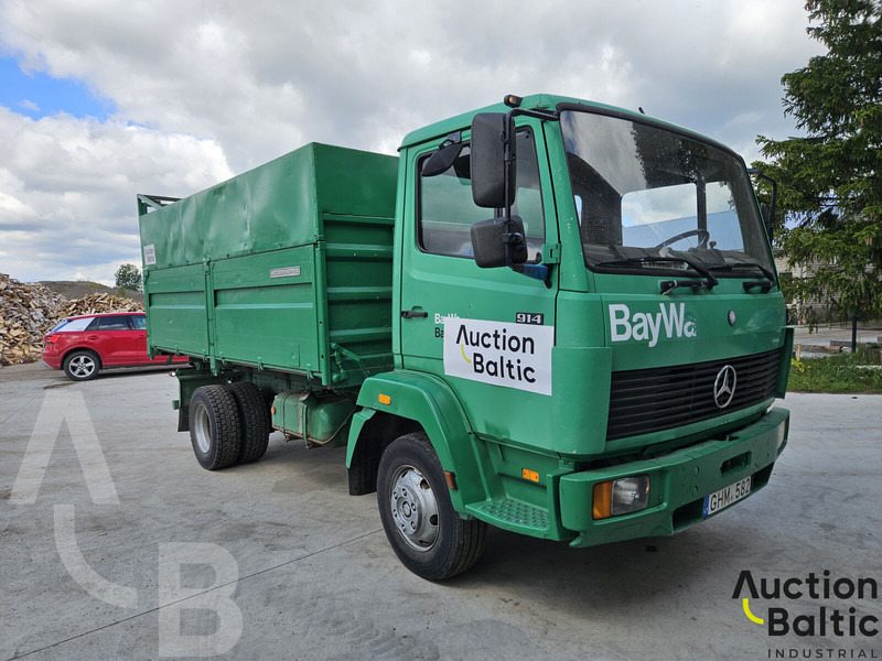 Mercedes-Benz 914 - Billenőplatós teherautó: 2 kép. Mercedes-Benz 914 - Billenőplatós teherautó: 2 kép.
