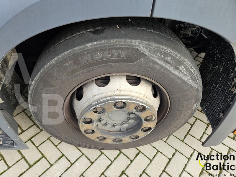 Alvaz teherautó Mercedes-Benz Actros 1843: 12 kép.