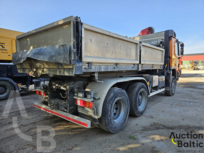 Mercedes-Benz Actros 1844 - Billenőplatós teherautó, Darus autó: 4 kép. Mercedes-Benz Actros 1844 - Billenőplatós teherautó, Darus autó: 4 kép.