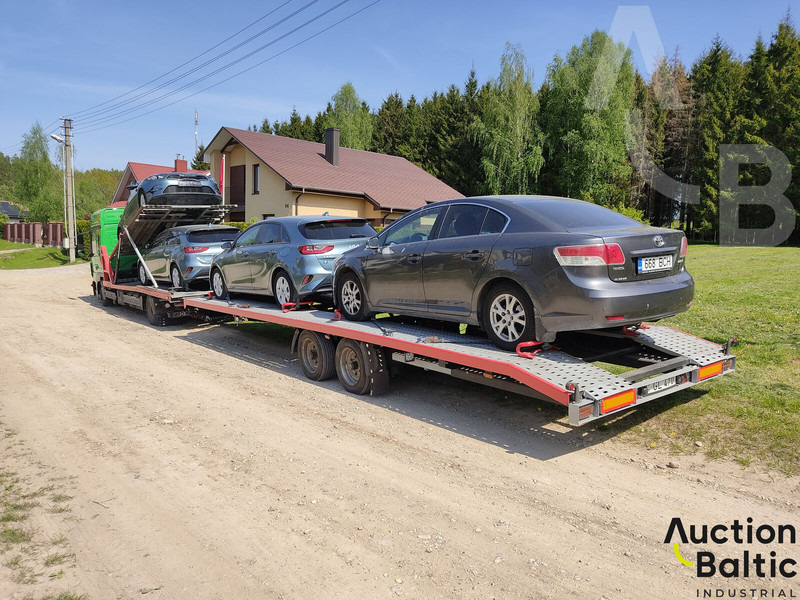 Mercedes-Benz Atego 822 L - Autószállító teherautó: 3 kép. Mercedes-Benz Atego 822 L - Autószállító teherautó: 3 kép.