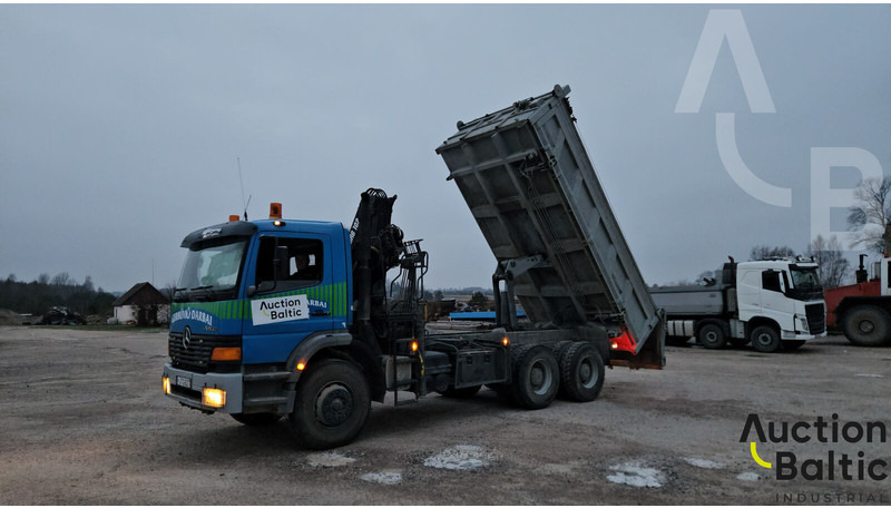 Mercedes-Benz Atego - Billenőplatós teherautó: 4 kép. Mercedes-Benz Atego - Billenőplatós teherautó: 4 kép.