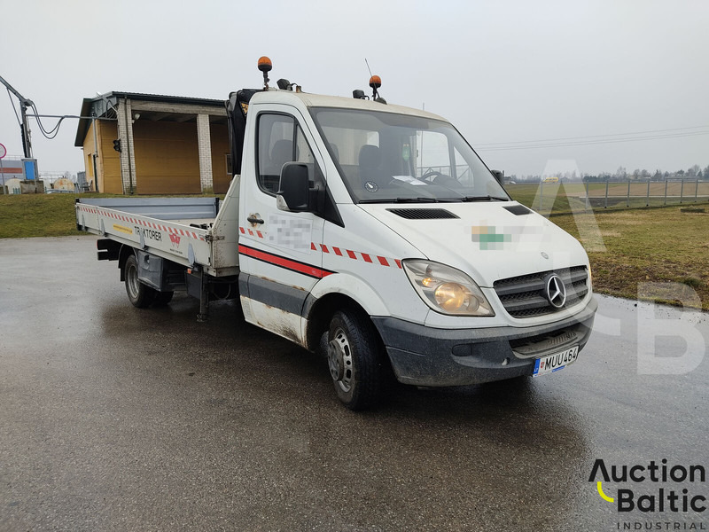 Mercedes-Benz Sprinter 515 CDI - Platós teherautó, Darus autó: 2 kép. Mercedes-Benz Sprinter 515 CDI - Platós teherautó, Darus autó: 2 kép.