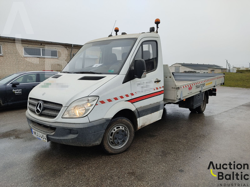 Mercedes-Benz Sprinter 515 CDI - Platós teherautó, Darus autó: 1 kép. Mercedes-Benz Sprinter 515 CDI - Platós teherautó, Darus autó: 1 kép.