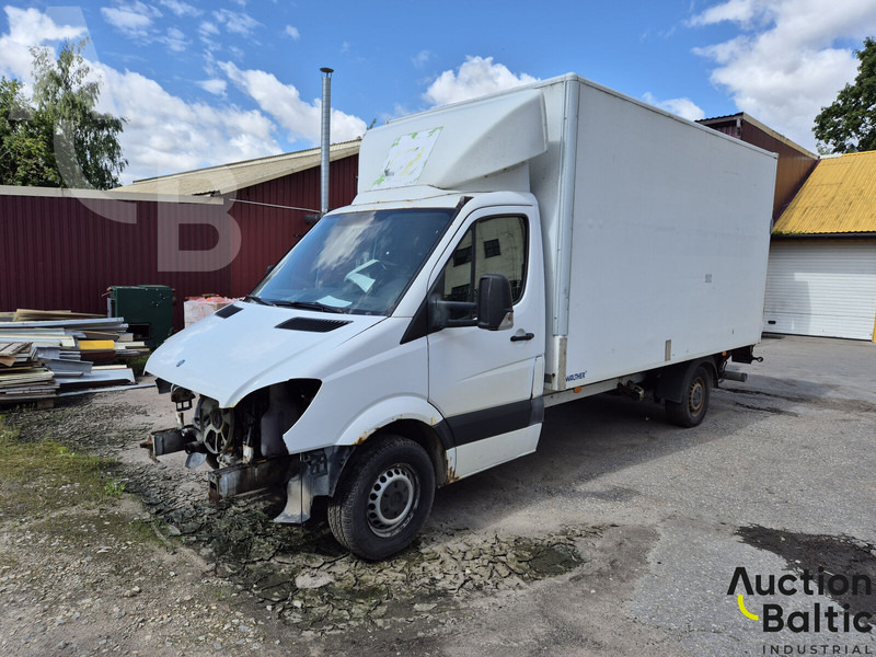 Mercedes-Benz Sprinter - Dobozos kisteherautó: 1 kép. Mercedes-Benz Sprinter - Dobozos kisteherautó: 1 kép.