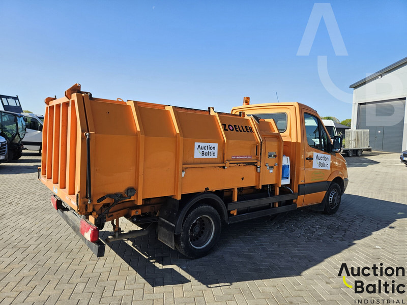 Mercedes-Benz Sprinter - Szemetesautó: 4 kép. Mercedes-Benz Sprinter - Szemetesautó: 4 kép.