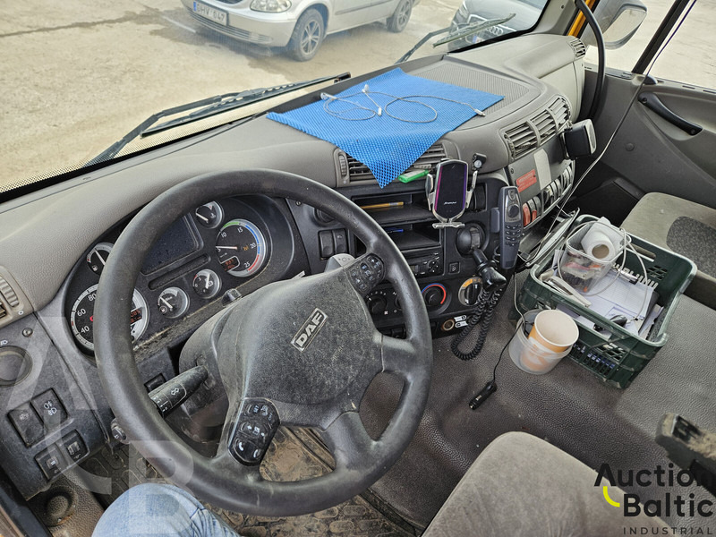 DAF FT CF85 - Nyergesvontató: 5 kép. DAF FT CF85 - Nyergesvontató: 5 kép.