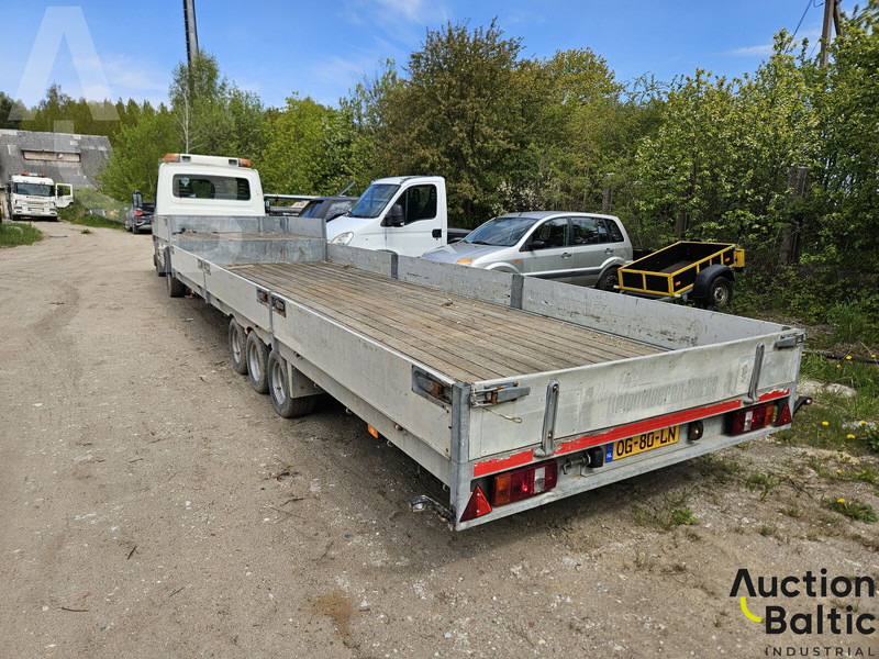 Iveco 40 C - Nyergesvontató: 4 kép. Iveco 40 C - Nyergesvontató: 4 kép.