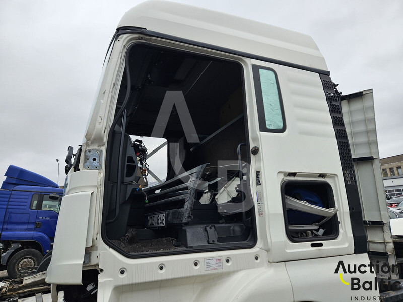 MAN TGX - Nyergesvontató: 5 kép. MAN TGX - Nyergesvontató: 5 kép.