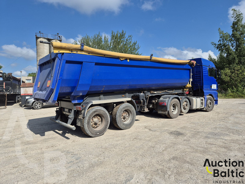 MAN TGX24.360 - Nyergesvontató: 4 kép. MAN TGX24.360 - Nyergesvontató: 4 kép.