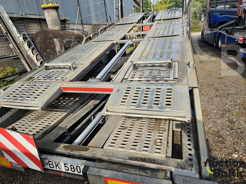 Nyergesvontató Scania P 380: 19 kép. Nyergesvontató Scania P 380: 19 kép.