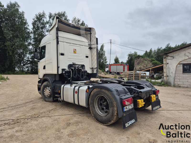 Scania R 410 - Nyergesvontató: 4 kép. Scania R 410 - Nyergesvontató: 4 kép.