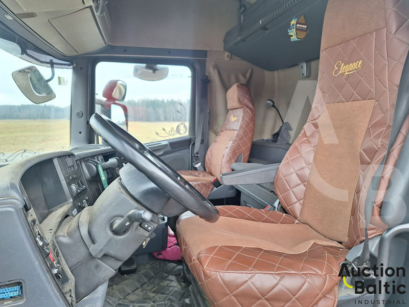 Scania R 420 LA4X2MNA - Nyergesvontató: 5 kép. Scania R 420 LA4X2MNA - Nyergesvontató: 5 kép.