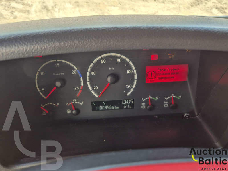 Scania R 500 LA - Nyergesvontató: 5 kép. Scania R 500 LA - Nyergesvontató: 5 kép.