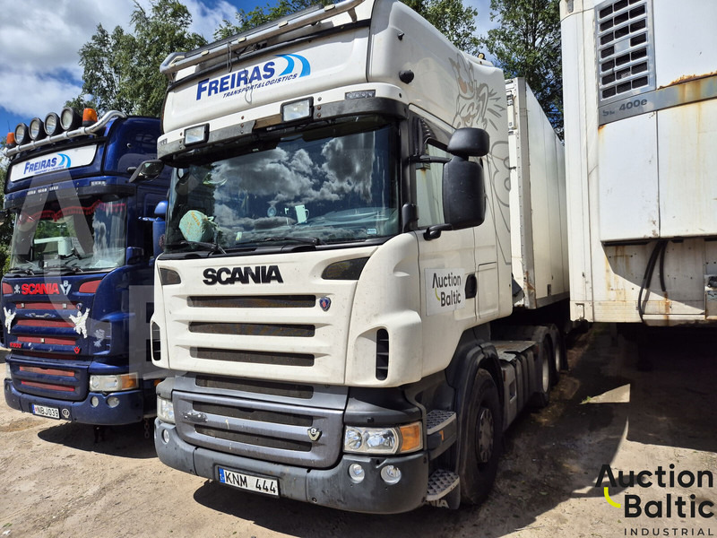Scania R 500 LA - Nyergesvontató: 1 kép. Scania R 500 LA - Nyergesvontató: 1 kép.
