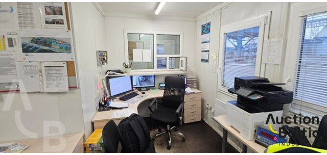 Office container - Garázs felszerelés: 3 kép. Office container - Garázs felszerelés: 3 kép.