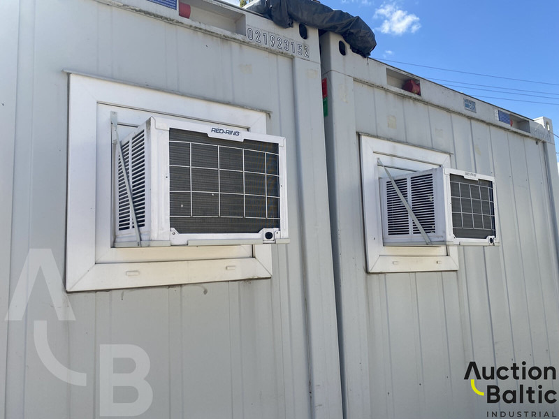 Onbekend Container - Garázs felszerelés: 5 kép. Onbekend Container - Garázs felszerelés: 5 kép.