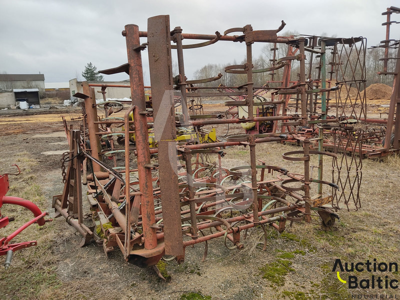 Onbekend Cultivator - Kultivátor: 3 kép. Onbekend Cultivator - Kultivátor: 3 kép.