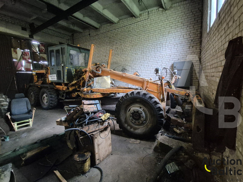 Onbekend DZ-122A-6 - Gréder: 1 kép. Onbekend DZ-122A-6 - Gréder: 1 kép.