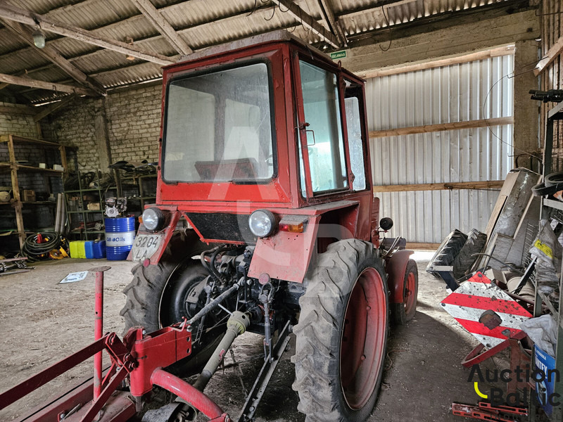 Onbekend T-25A - Traktor: 3 kép. Onbekend T-25A - Traktor: 3 kép.