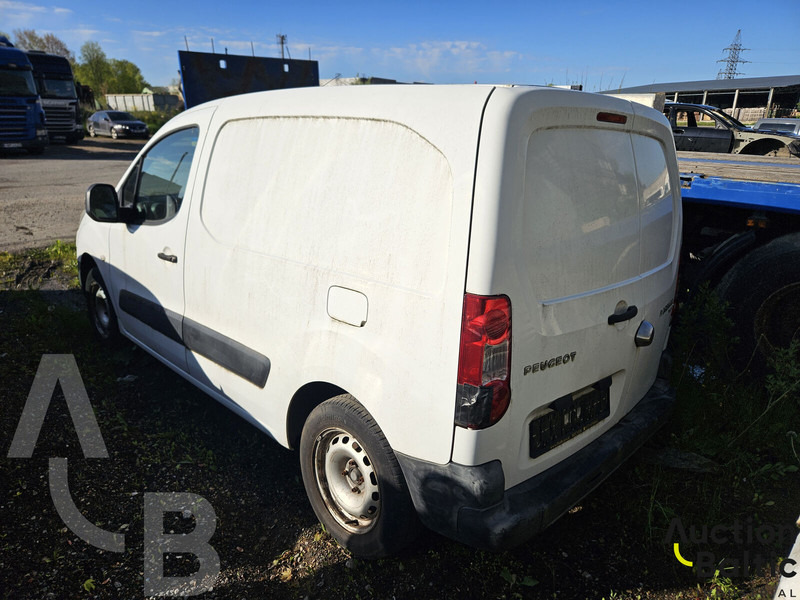 Peugeot Partner - Kis furgon: 3 kép. Peugeot Partner - Kis furgon: 3 kép.