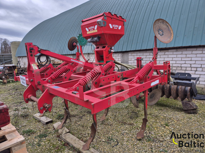Pottinger Synkro 3000 S - Kultivátor: 2 kép. Pottinger Synkro 3000 S - Kultivátor: 2 kép.